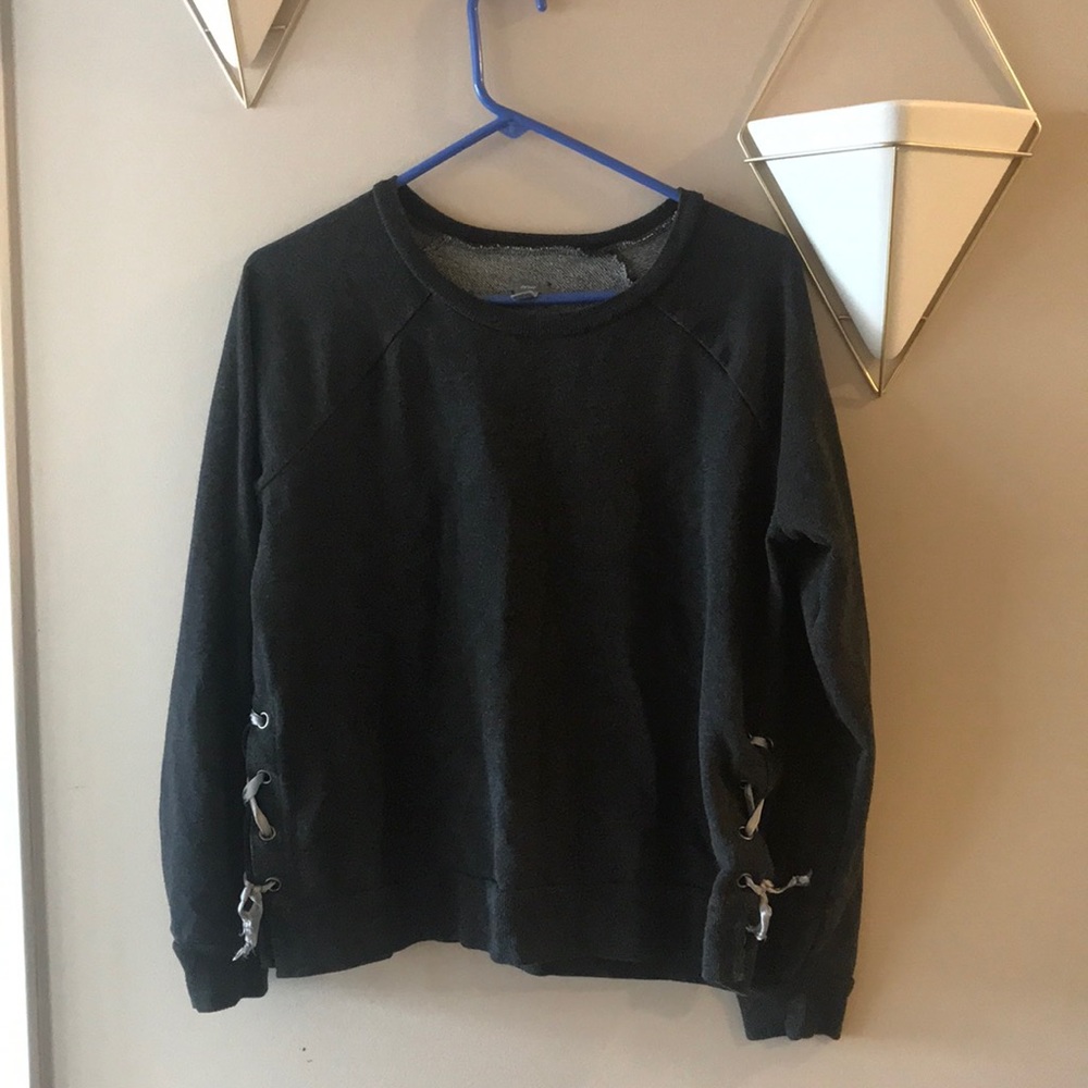 Aerie dark grey sweater